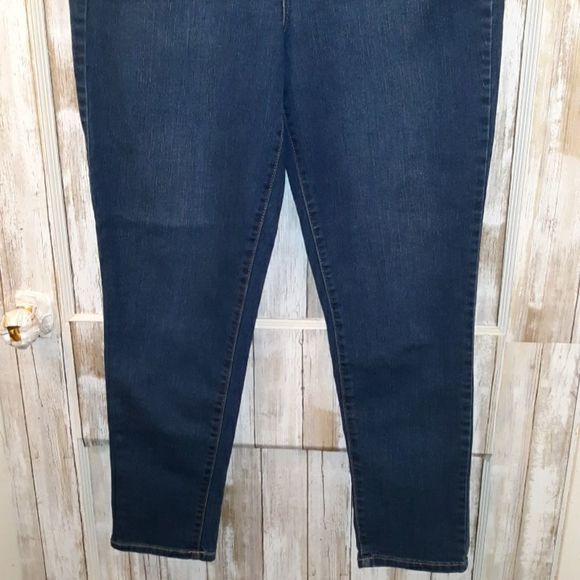 D & Company jeans size 16 - Picture 2 of 8